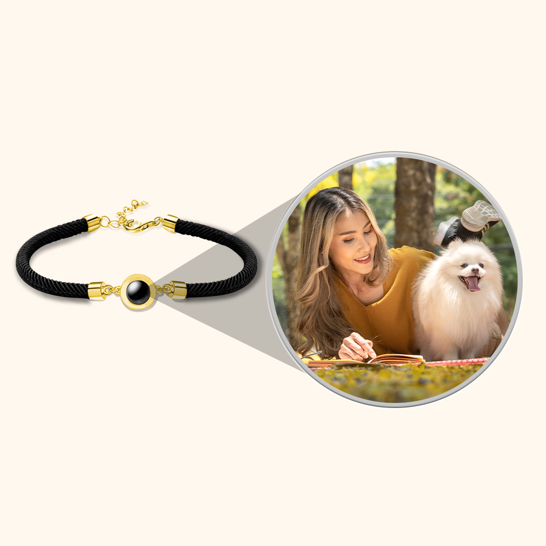 Elegant Essence Projection Bracelet