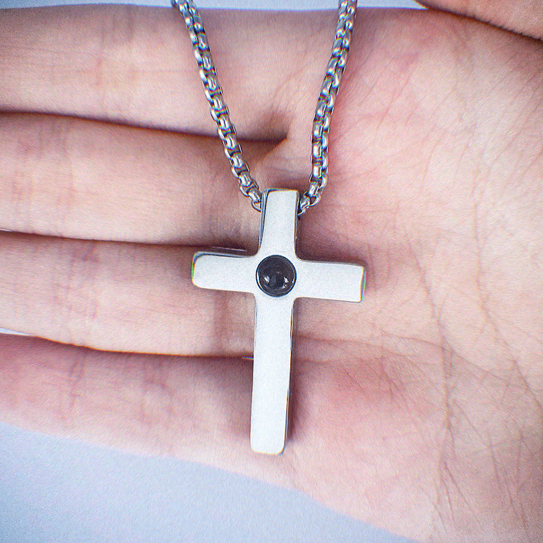 Customizable Cross Projection Necklace