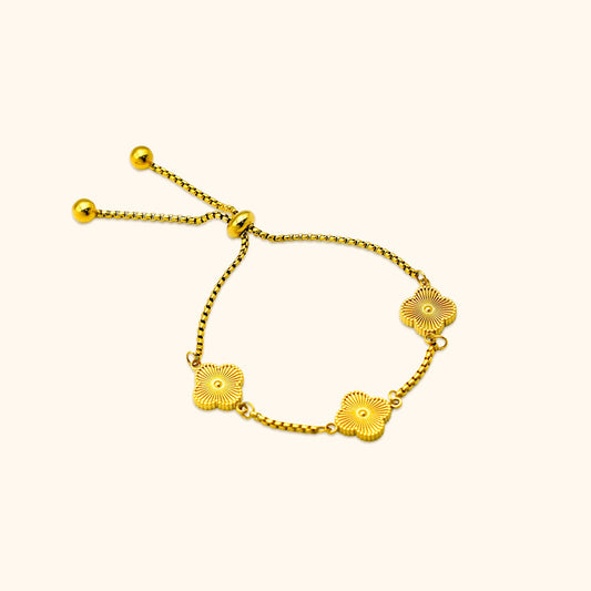 Pearl Clover Name Bracelet