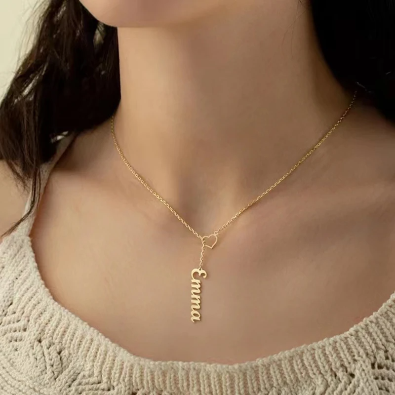 Personalized Fashionable Name Necklace