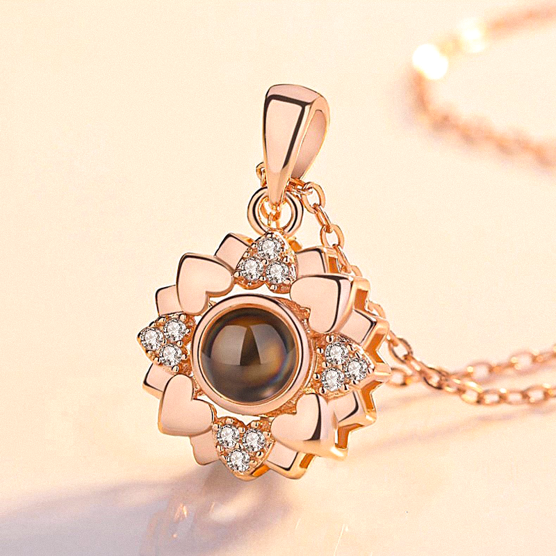 Flower Projection Charm Necklace