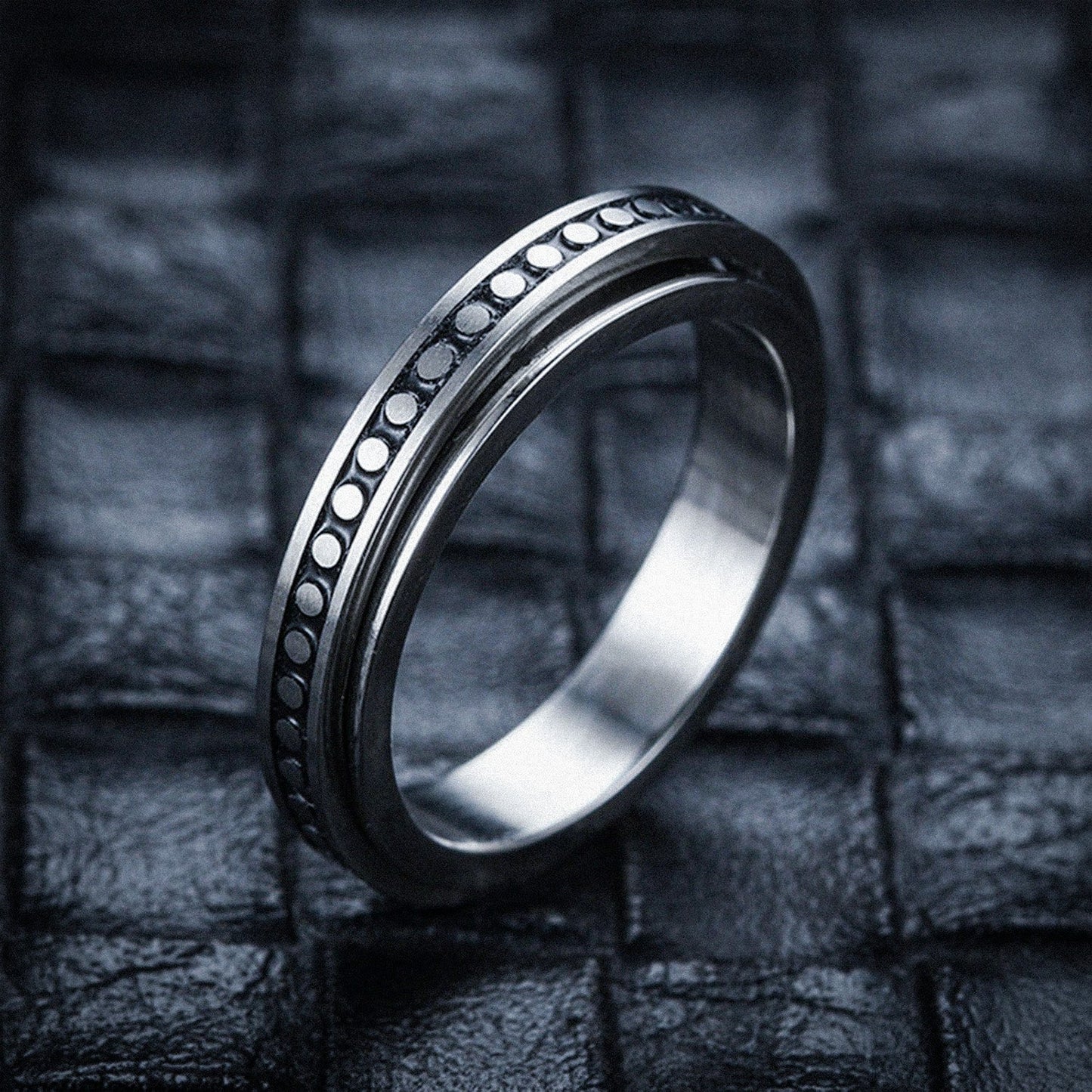 Anti-Stress Fidget Spin Ring