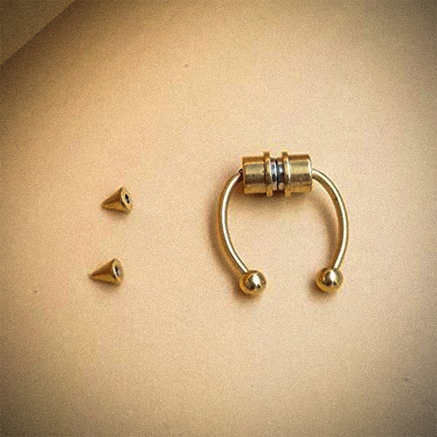 Magnetic Septum Piercing Set