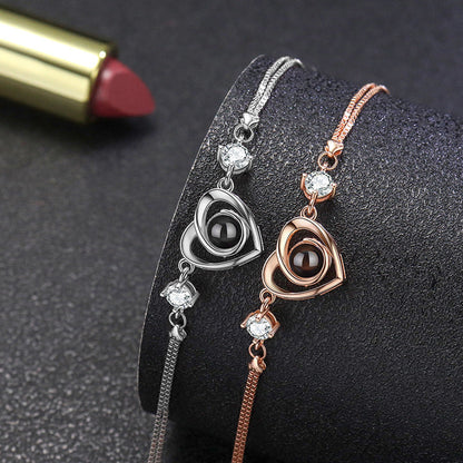 Elegant Heart Projection Bracelet